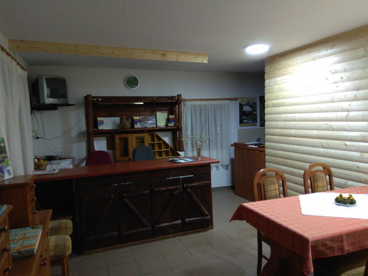 Tiszafüred Nadas Panzio מראה חיצוני תמונה